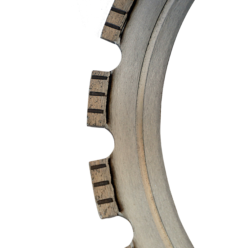 Wide U Slots Design for Efficient Dust Removal During Dry or Wet Cutting Diamond Ring Saw Blade