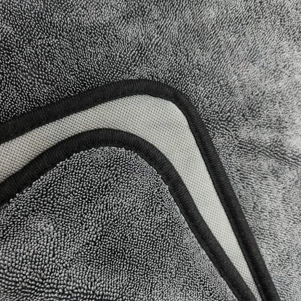 Wholesale Microfiber Cleaning Cloth for Car Wash and Drying, Single-Side Twisted Loop, 40*40cm (16*16cm)