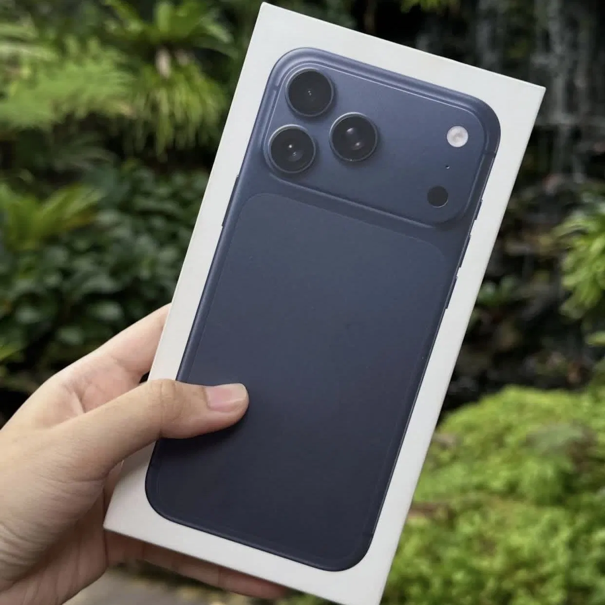 17 PRO Max Smartphone Deep Blue Dual SIM 5g Mobile Phone Us