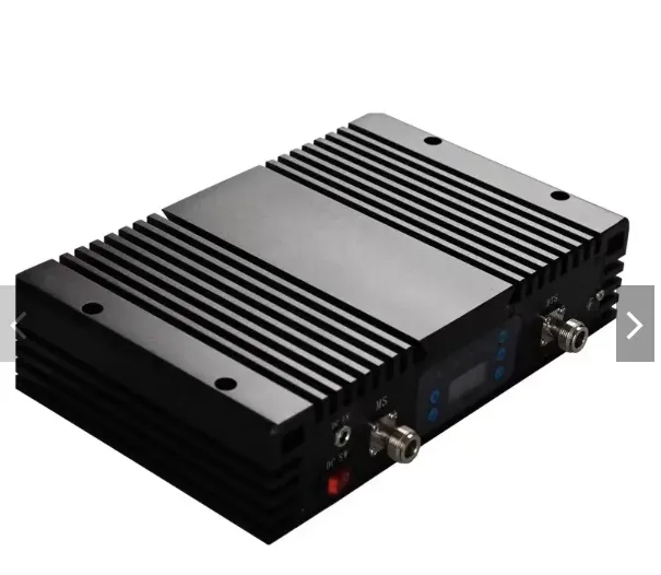 Signal Booster Detail 3