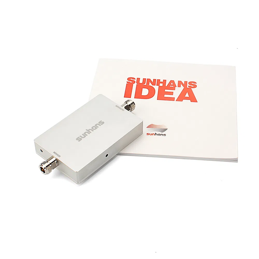 Indoor 3G 4G LTE 2600MHz Mobile Internet Repeater Network Smart Cellular Signal Booster with Full Set