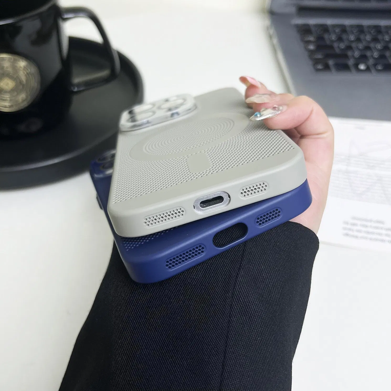 for iPhone 16 PRO Max Cooling Magnetic Case: Breathable Mesh Design, Advanced Drop Protection