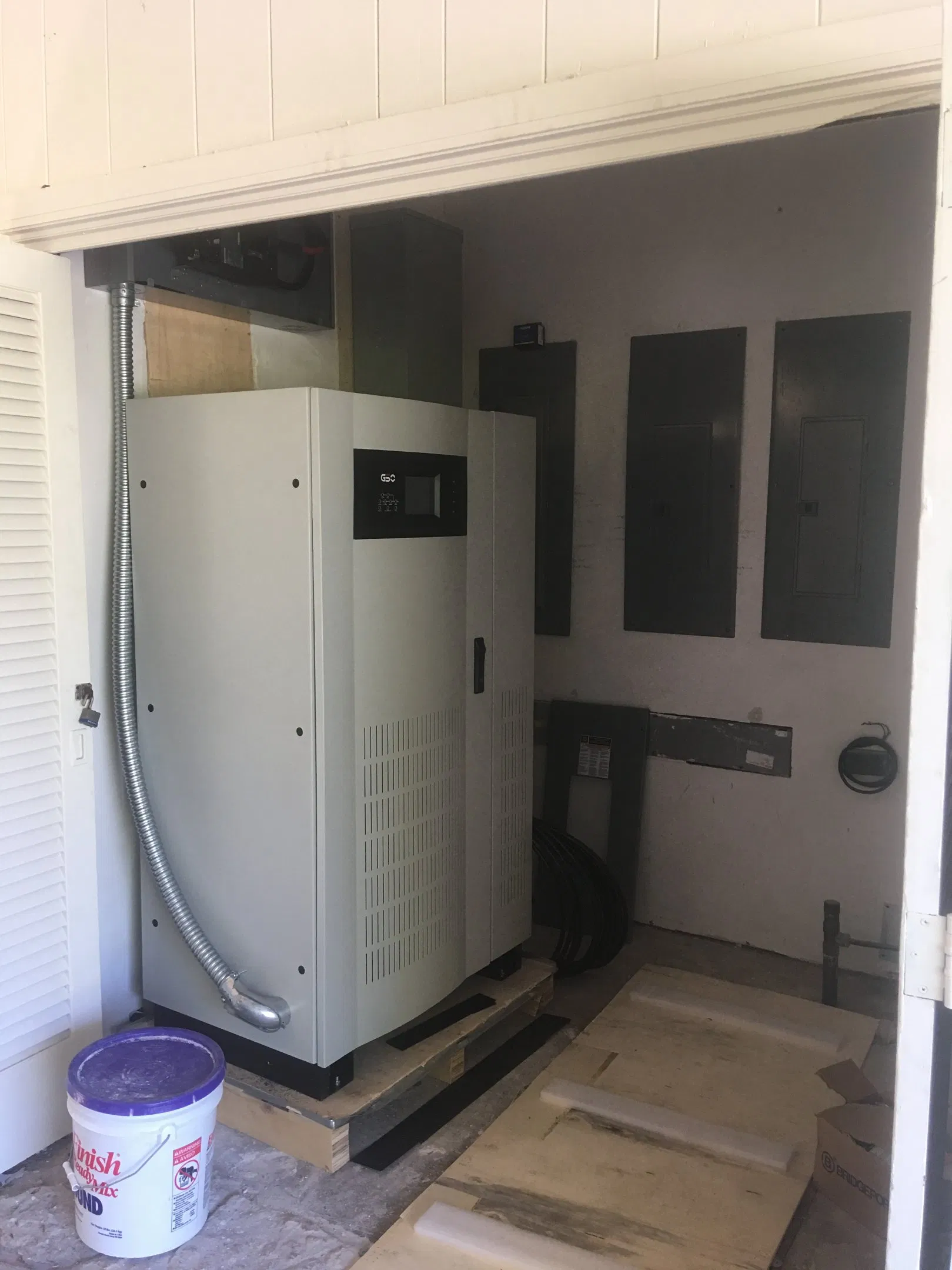 Hot Sale CE Approved Three Micro Hybrid SMA Price off Grid Solar Inverter