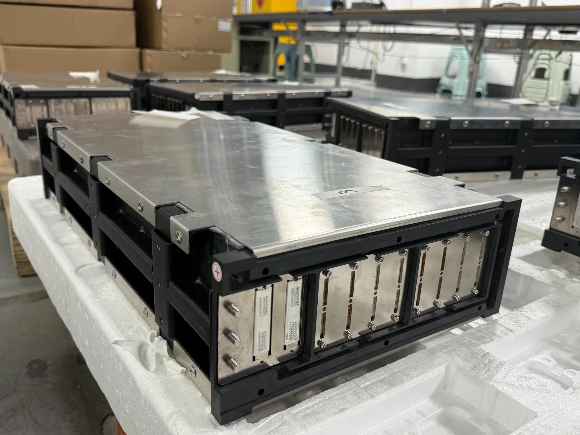 Energy Storage System Wall-Mounted Ess 51.2V 100ah, R648A/Can Communication, Un38.3 Compliant