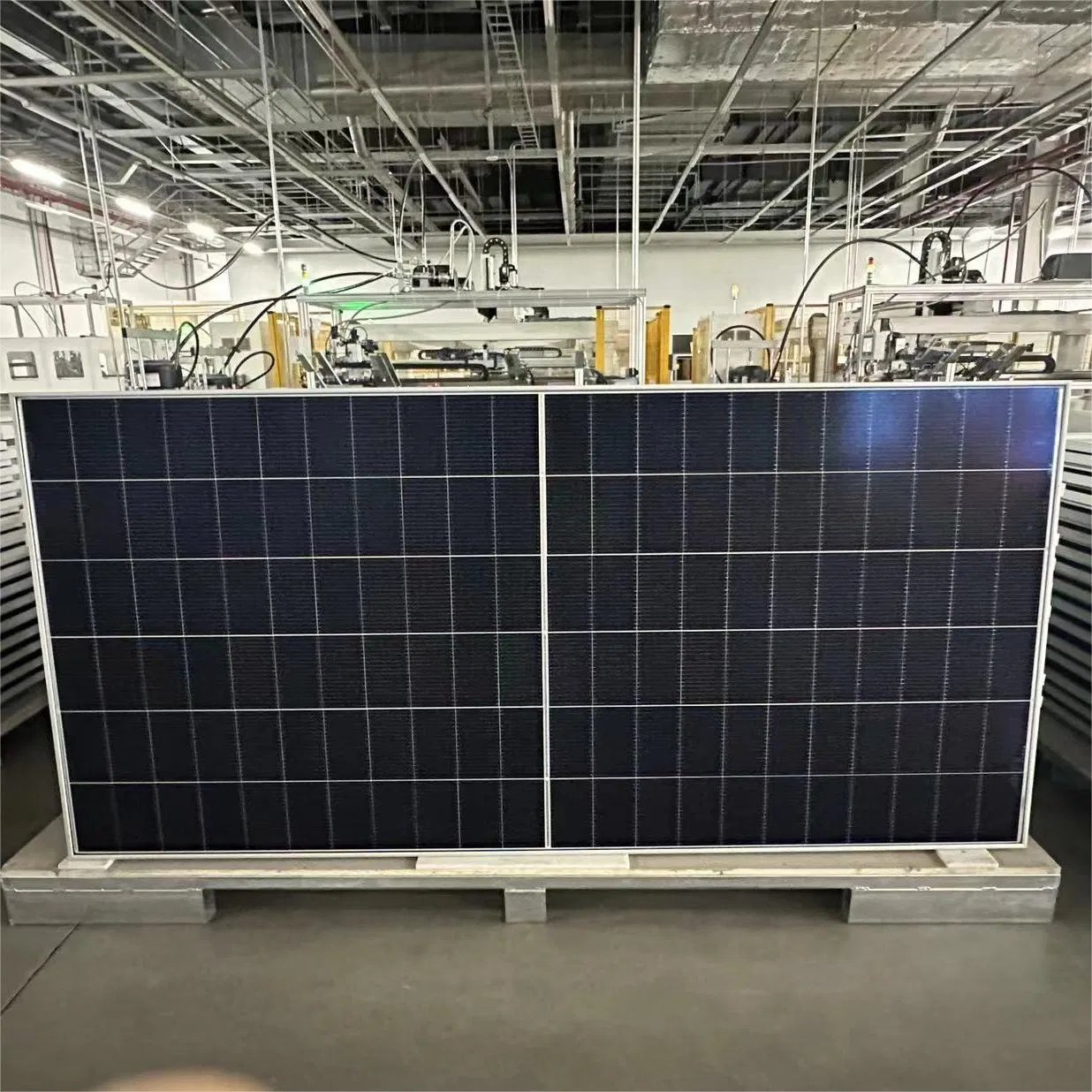 Huasun/Jinko/Longi/Trina/Ja Hjt Solar Panels 720W 715W 730W 710W 700W 600W 585W 555W Bifacial Mono Double Glass Solar PV Photovoltaic Panel Price List