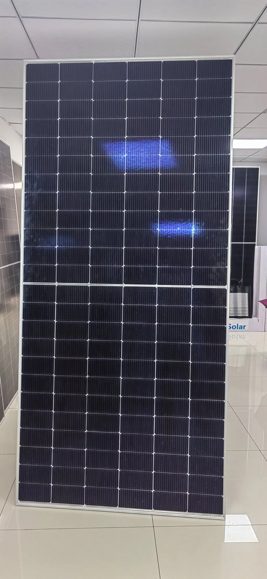 Monocrystalline Silicon Power System 595W 600W 605W Solar Panel with ISO