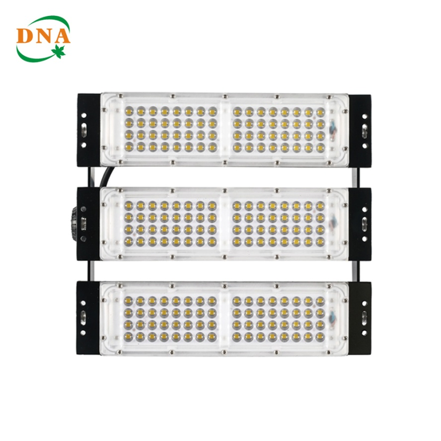 Outdoor Weatherproof Explosion-Proof Diverse Designs off-Grid Power Supply LED Flood Light