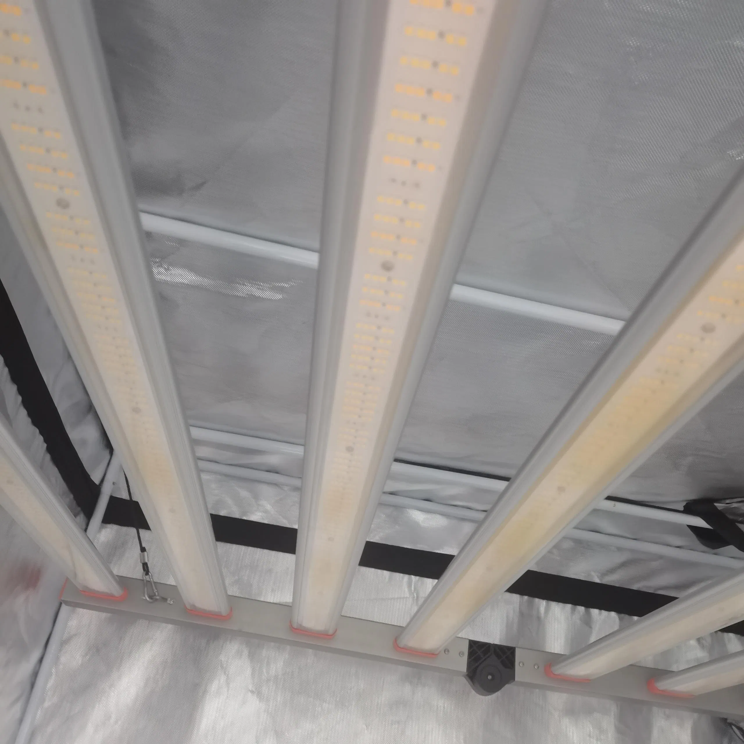 LED Plant 600 Watt V3 Grow Light Foldable 4X4 Grow Lights (EMC)