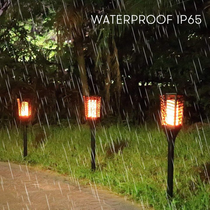 Outdoor Ipx5 Waterproof Night Lights Solar Lantern Lights Garden LED Flickering Flame Lamp Landscape Lighting for Courtyard