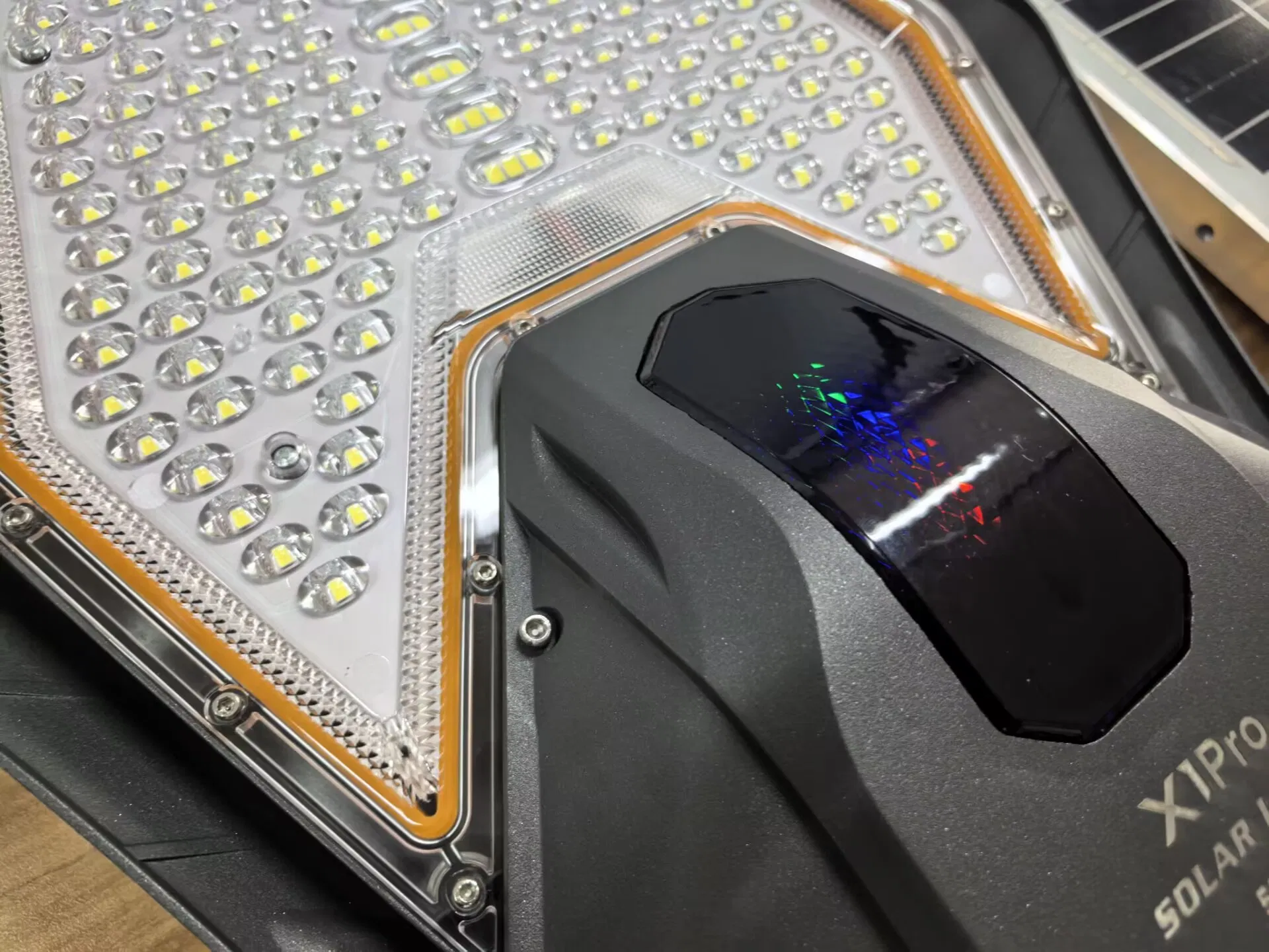 New Arrival X1PRO-500W Solar LED Street Light with Solar Panel Outdoor Waterproof High Brightness