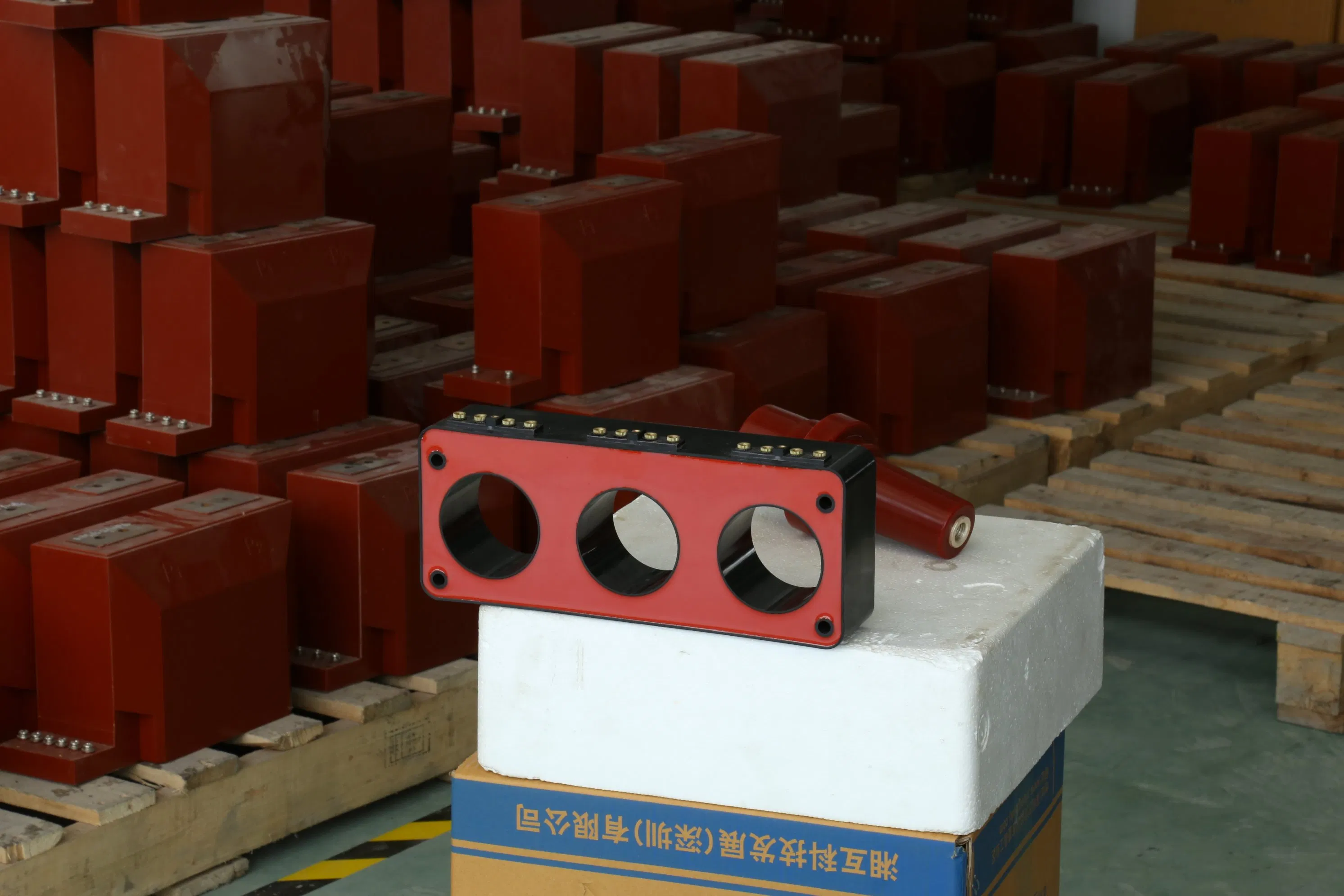 Three-Phase Integrated CT Transformer for High Voltage Applications