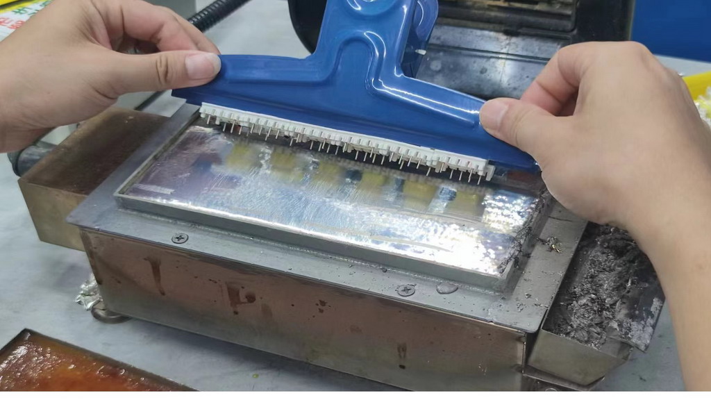 Soldering tin process for electrical component assembly
