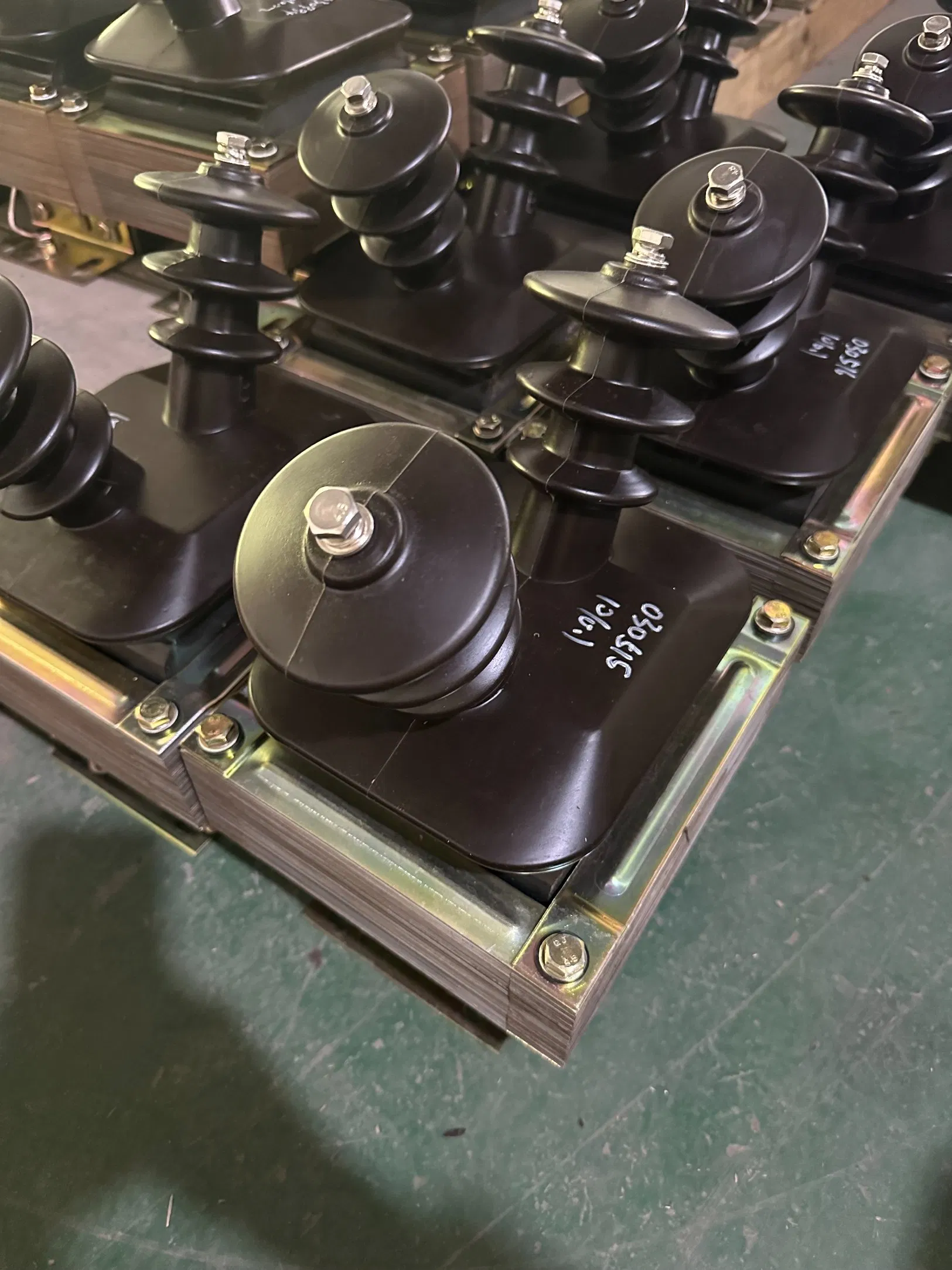 10kv PT 11000/110V Indoor Semi-Closed Epoxy-Resin Casting Type Voltage Transformer