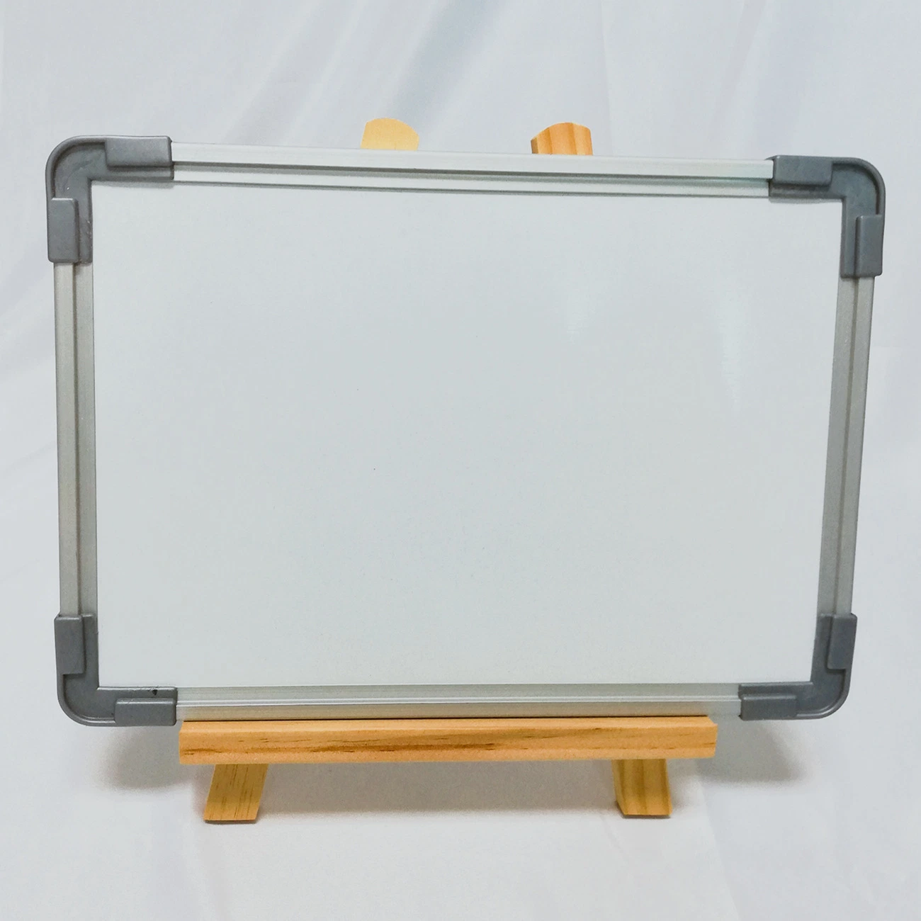 ABS Corner for Whiteboard Manufacturing Whiteboard Corner