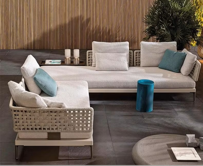 Modern European House Villa Garden Exterior Pool Patio Outdoor Sofa Set Garden