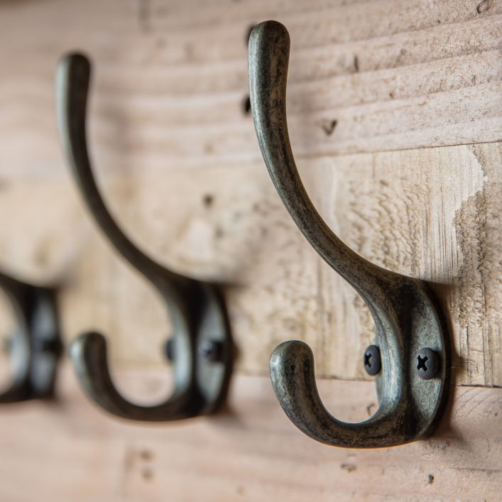 The Pine Wooden Hallway Coat Rack Furniture with Metal Stainless Steel Rail Hooks Hanger in High Quality