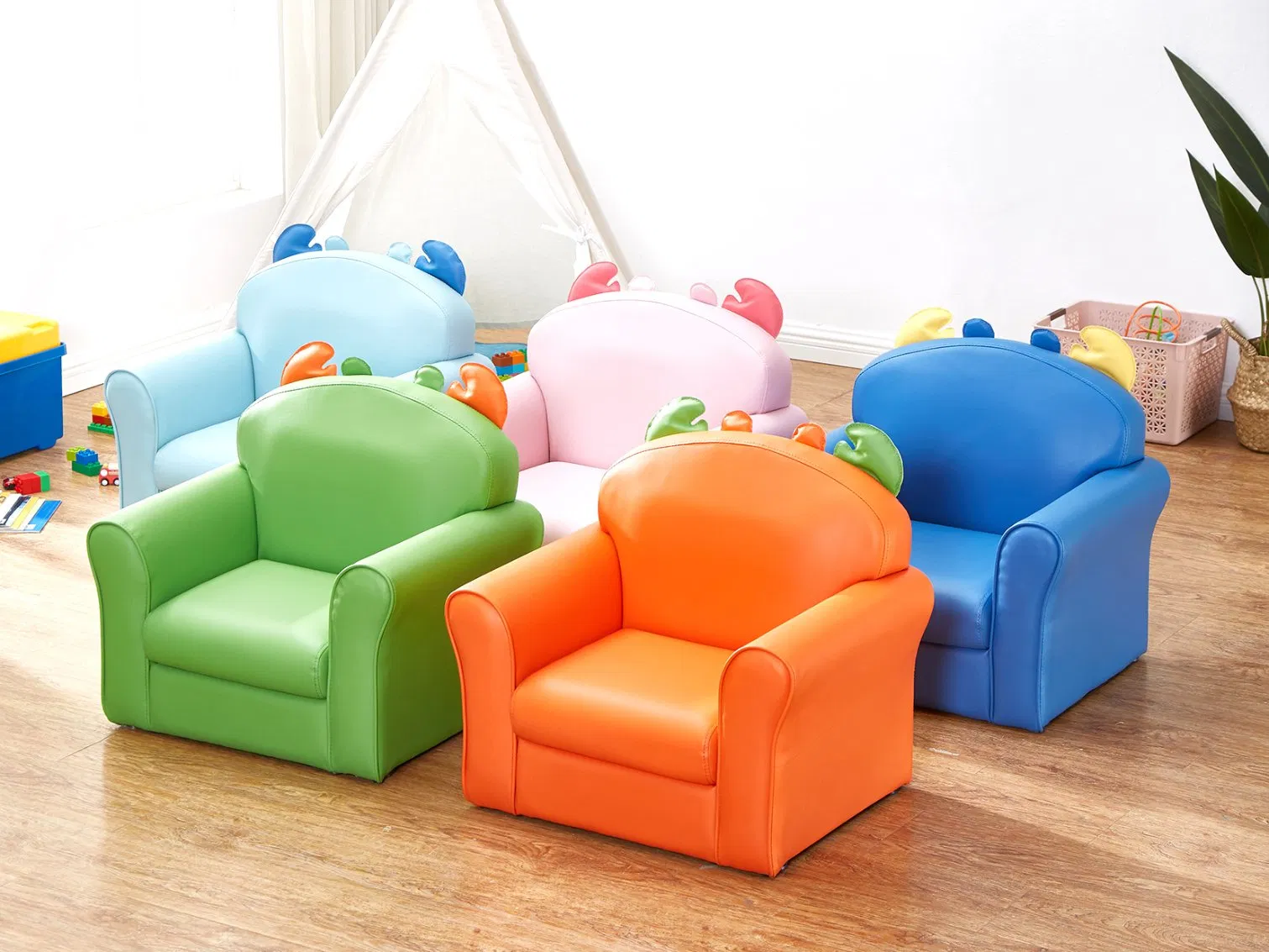 Leather Kids Nursery Sofa, Modern Home Cartoon Sofa, Living Room Baby Sofa, Children Furniture Playground Sofa, Preschool and Kindergarten Day Care Center Sofa