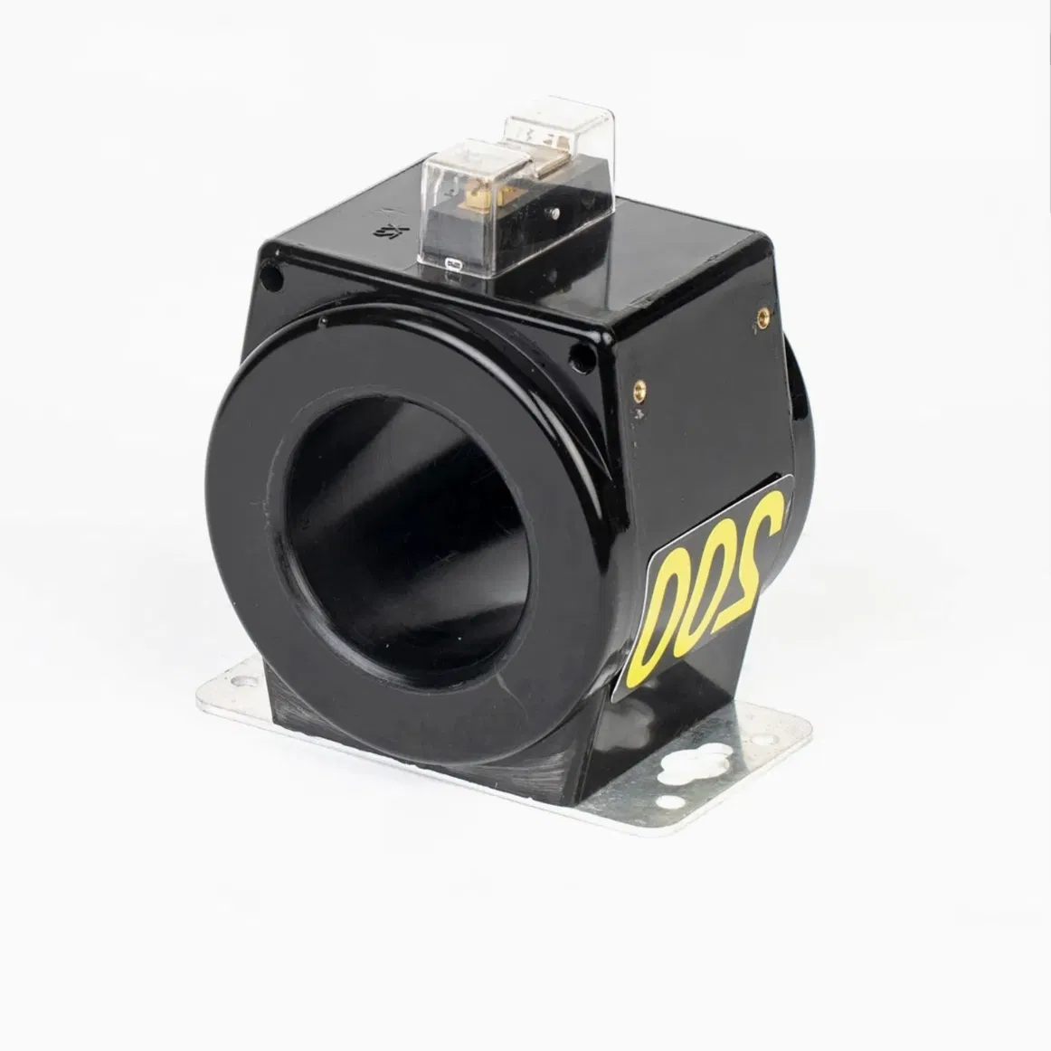 Precision Low Voltage Current Transformer for Reliable Metering