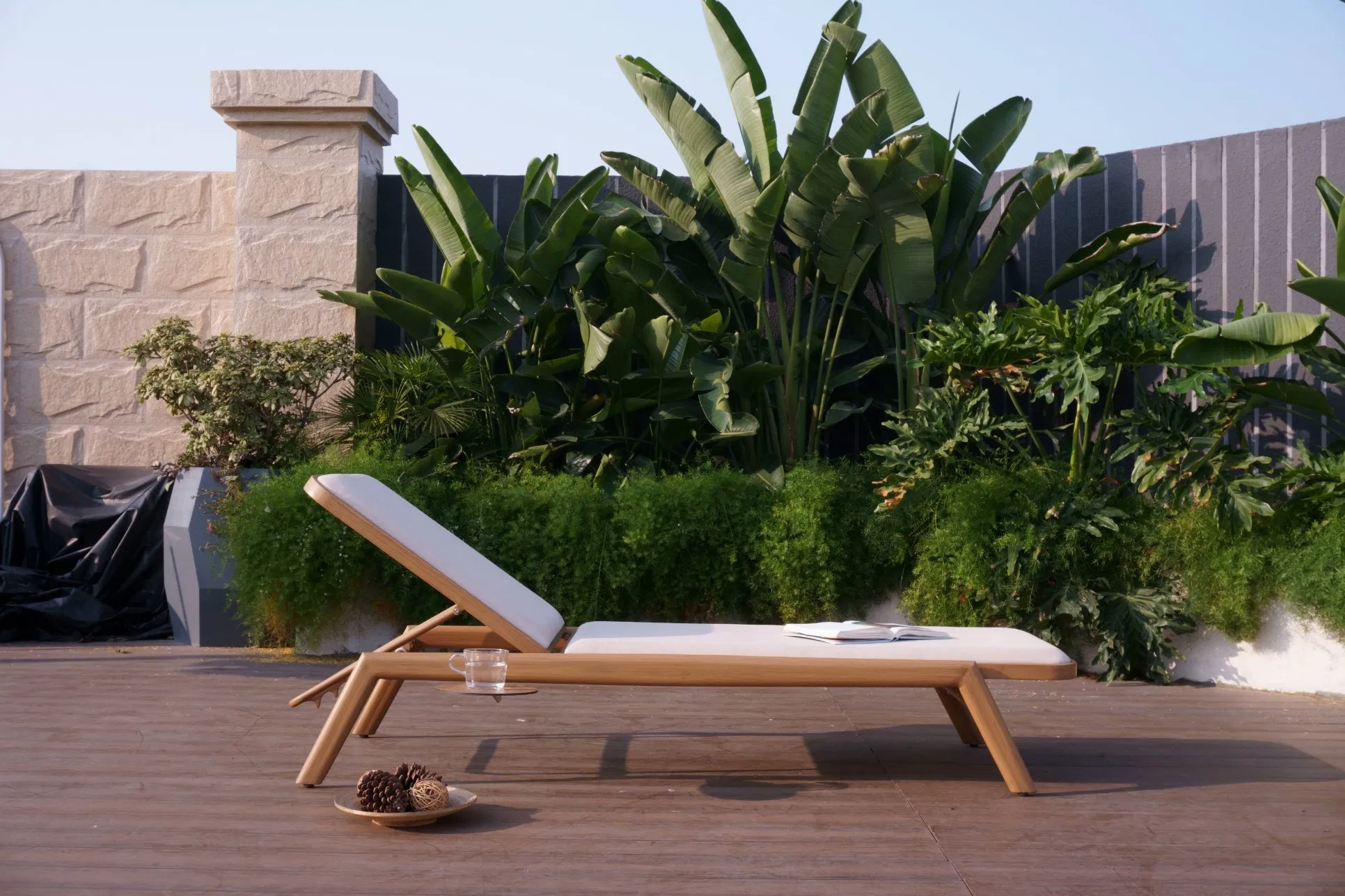 100% Outdoor Use Waterproof High Quality Patio Chaise Chair