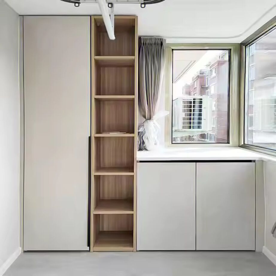 Modern American Large Storage Space Design White Lacquer Laundry Room Cabinet