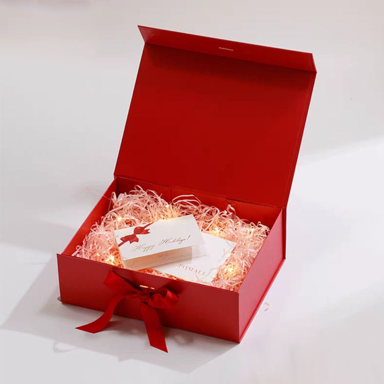 Custom Premium Green Luxury Magnetic Gift Box with Ribbon for Gift Sets
