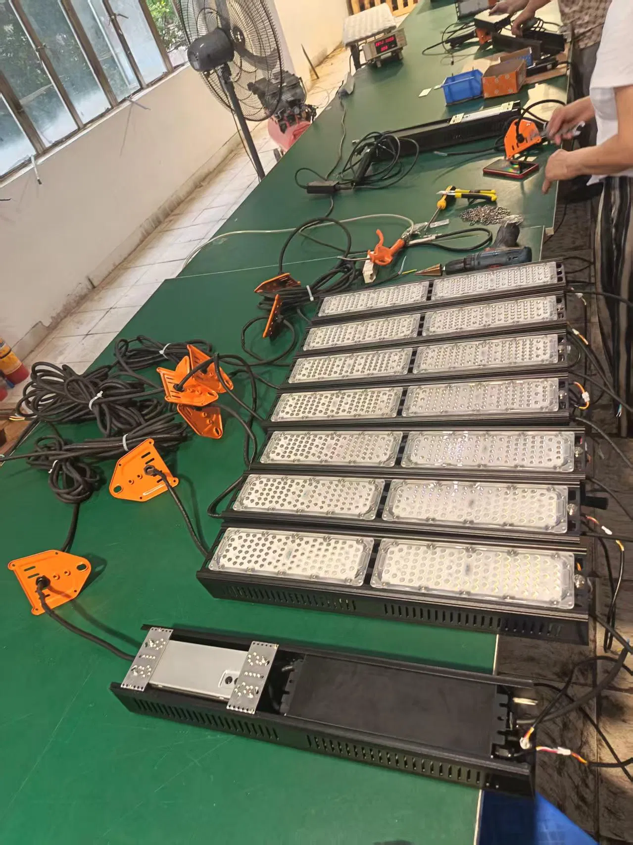 Linear Highbay 140-145lm/W Modular Design LED Flood Light 0-10V Dimming LED Explosion Proof High Bay Light