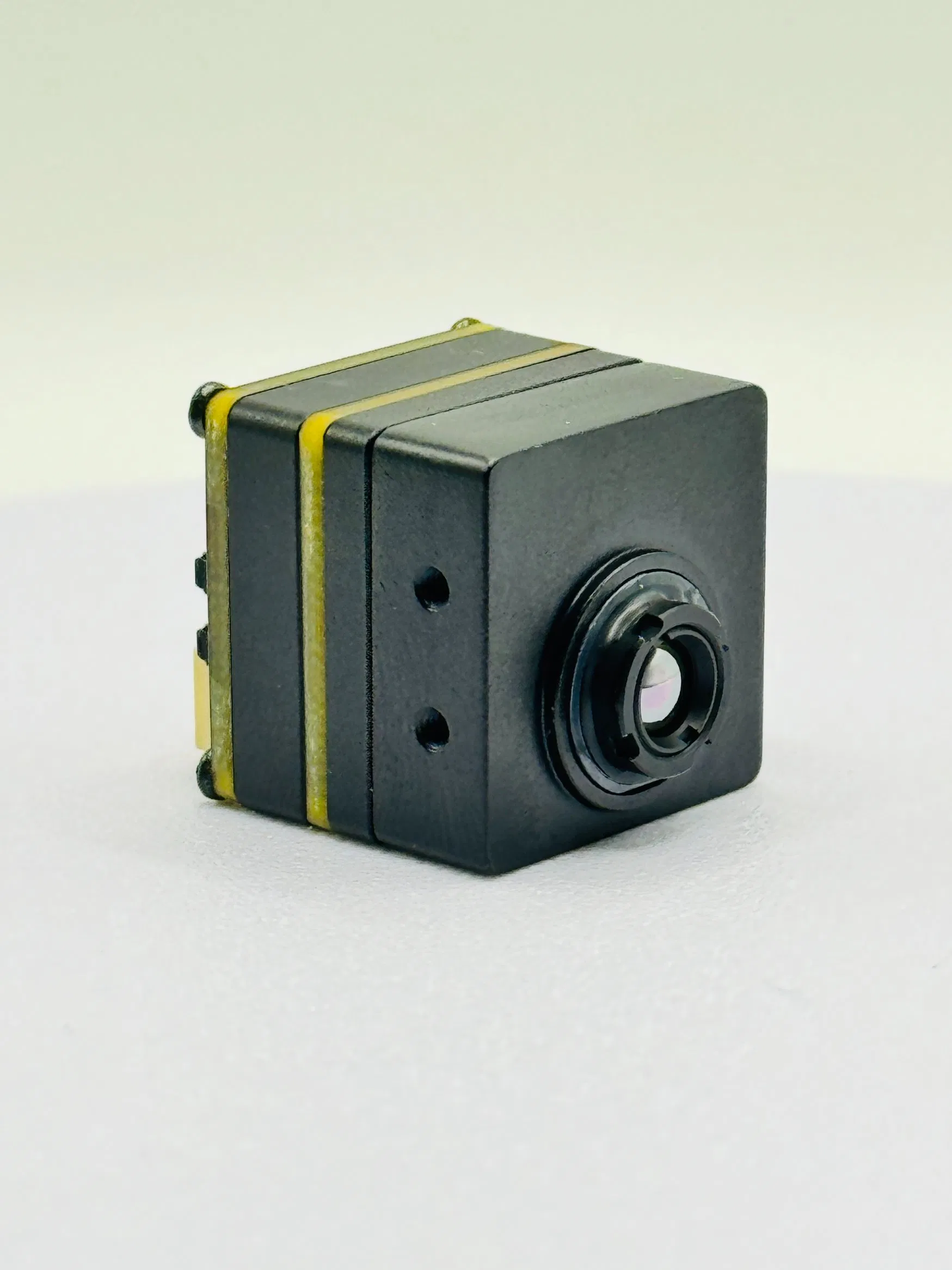 Professional Unmanned Aerial Vehicle Thermal Imager with Superheat Alarm and Gpio Control384*288