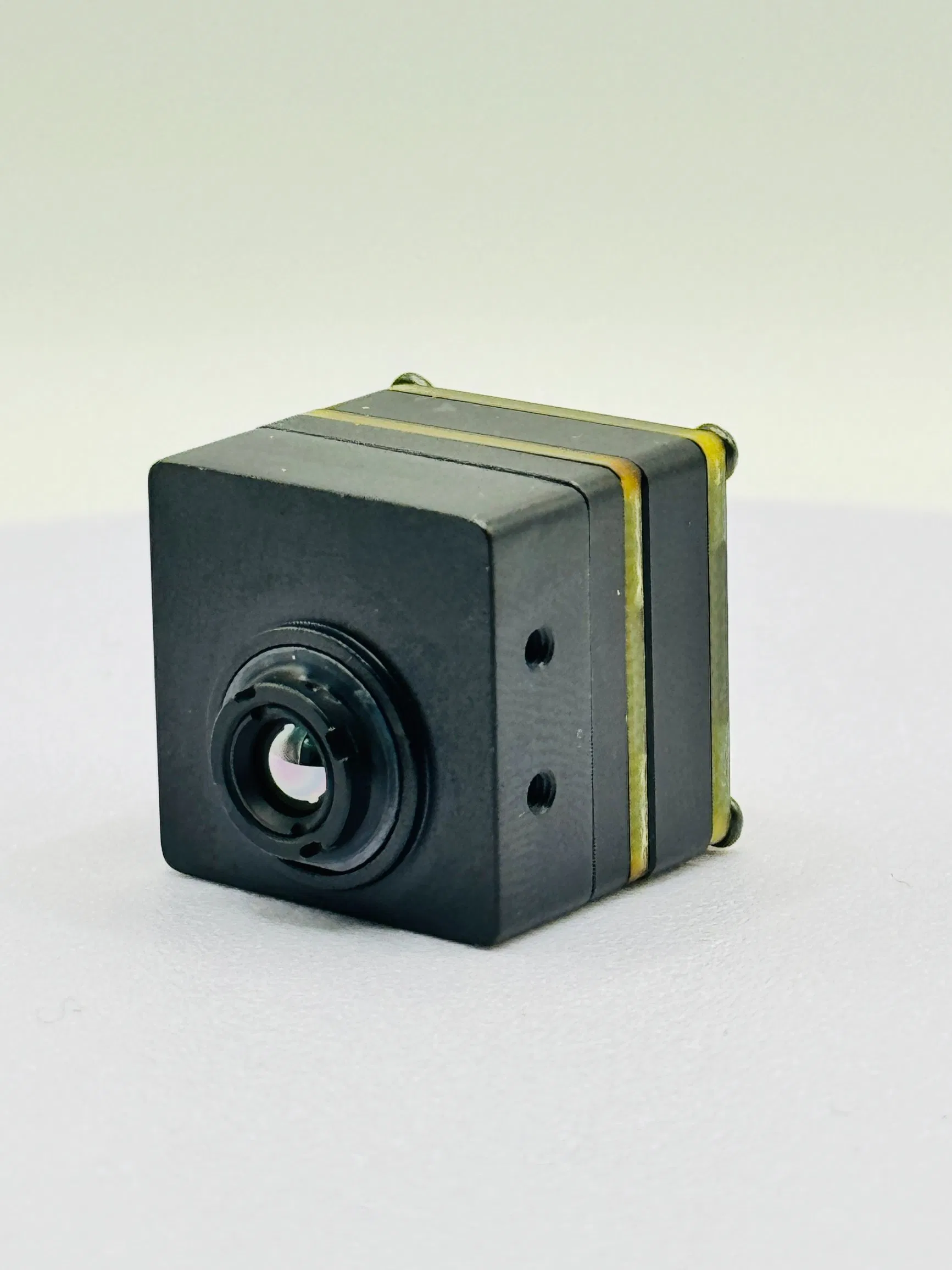 Professional Unmanned Aerial Vehicle Thermal Imager with Superheat Alarm and Gpio Control384*288