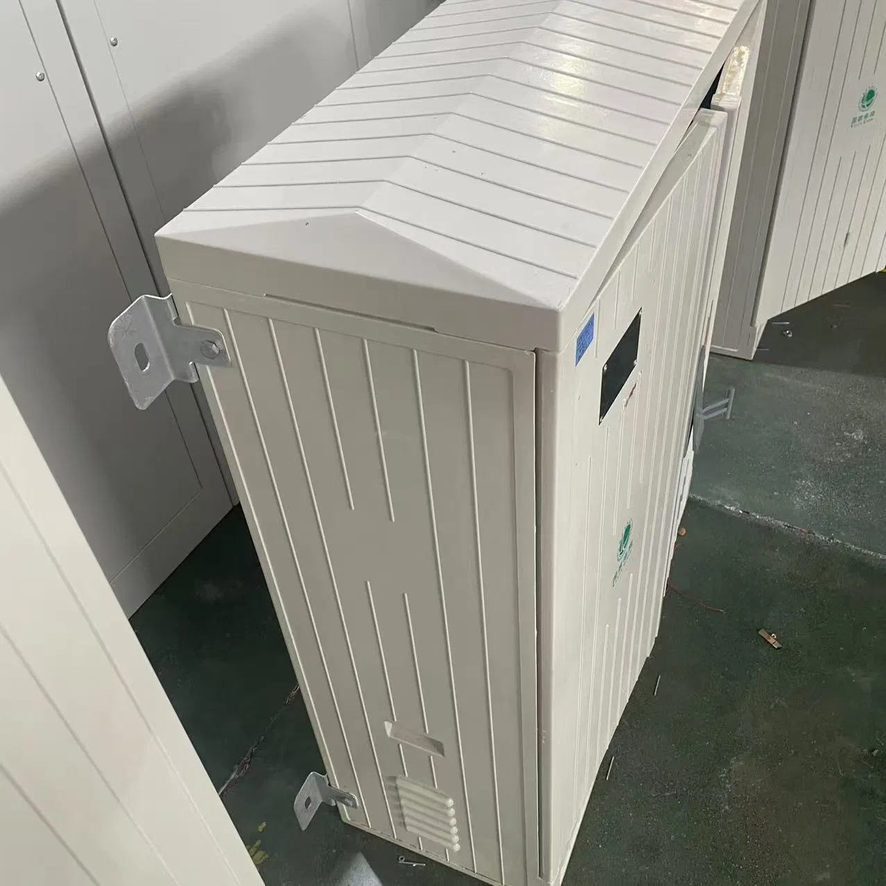 Durable Electrical Distribution Boxes for Residential and Commercial Use
