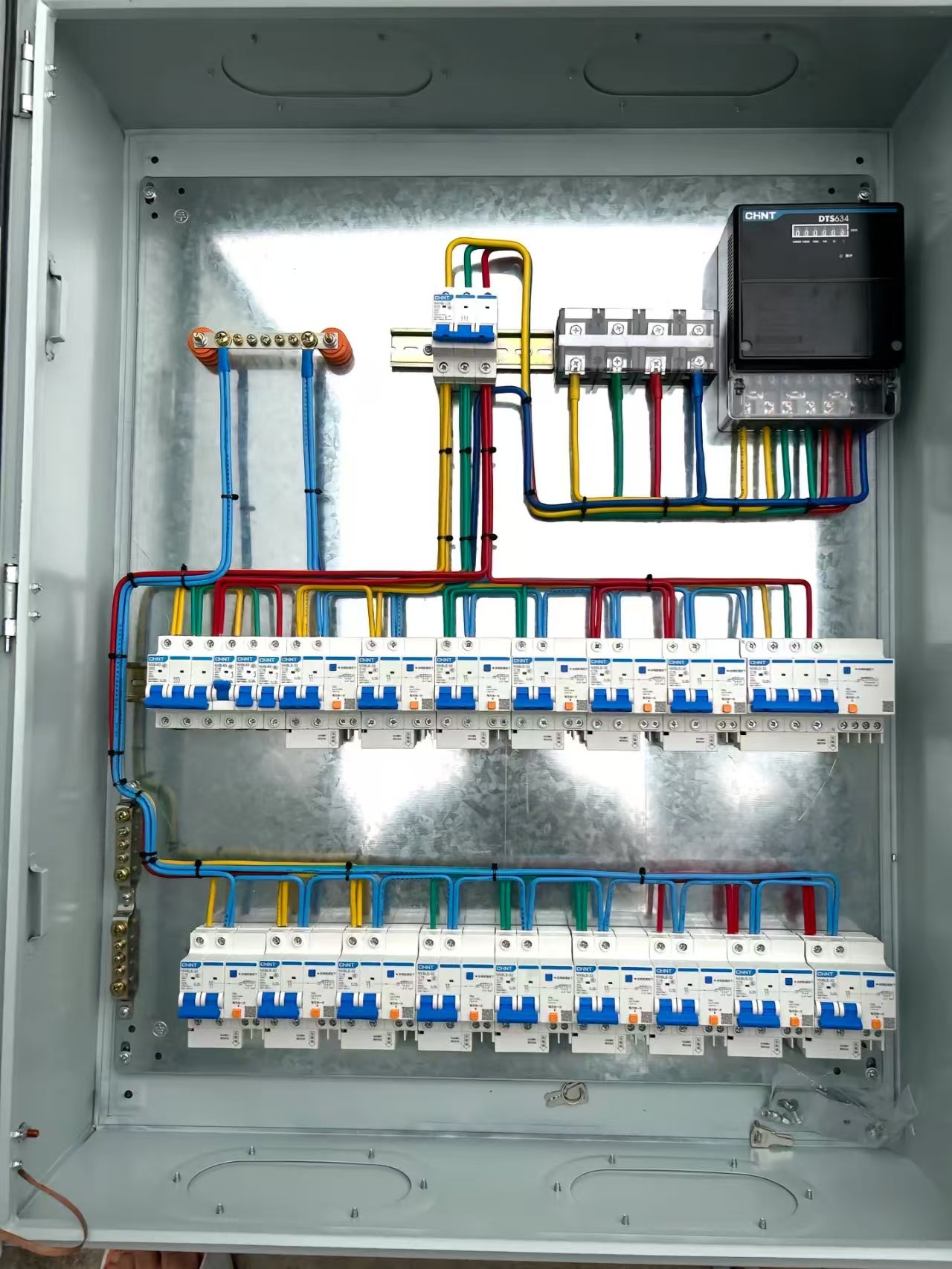XL-21 Series Distribution Cabinet; Power Cabinet Power Equipment; Low-voltage Power Equipment.