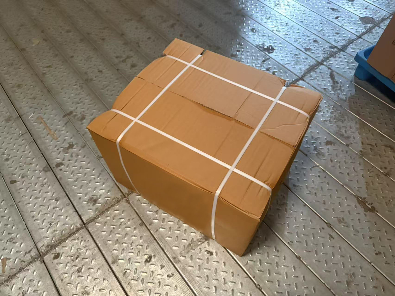 Packaging Detail 1