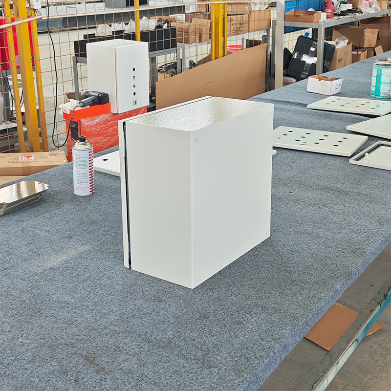 L Waterproof and Dustproof Distribution Box with Thickened Casing and sealed Design to Meet Industrial Distribution Requirements