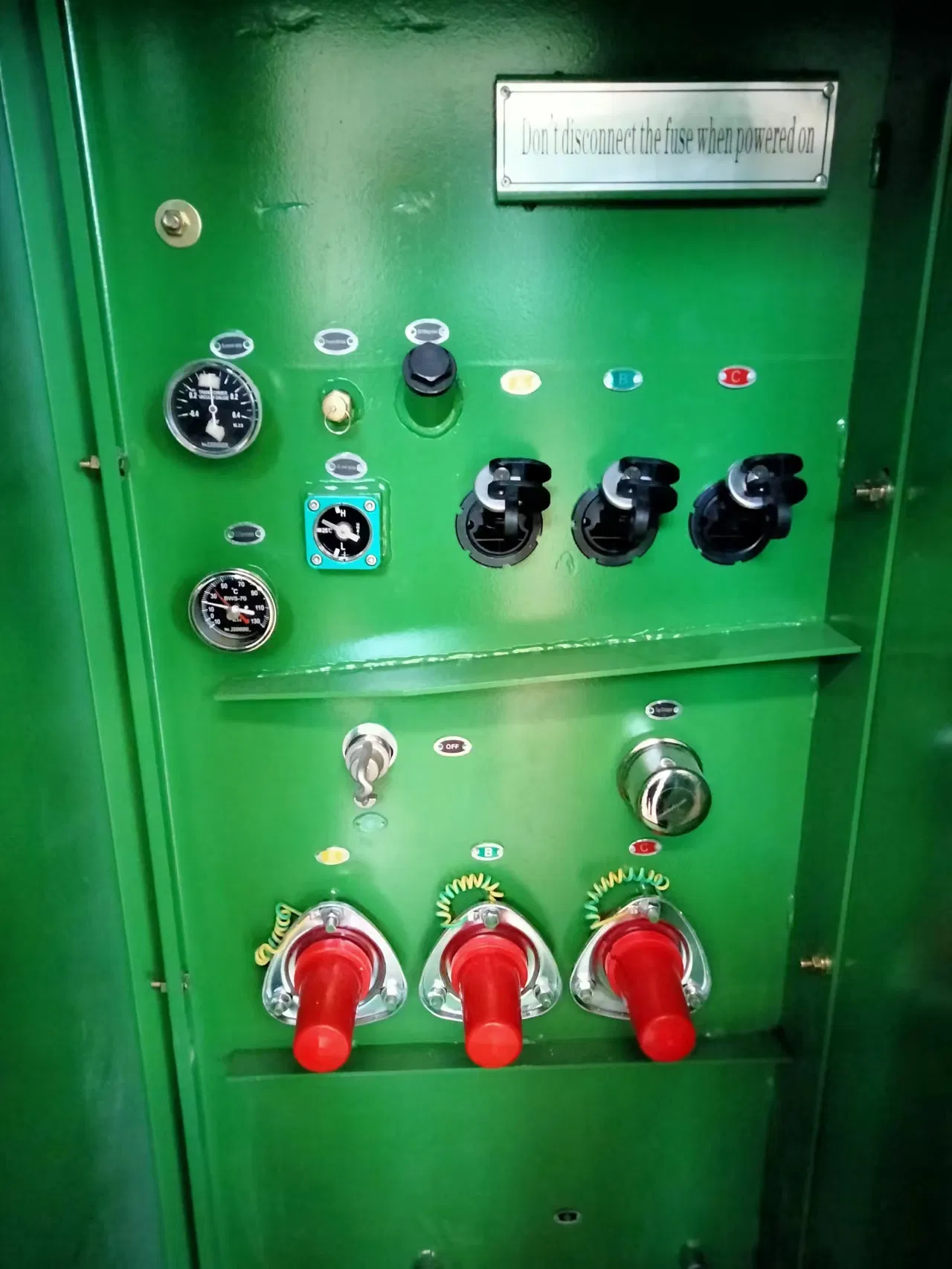 Advanced Smart Electric Power Distribution Box for Enhanced Performance