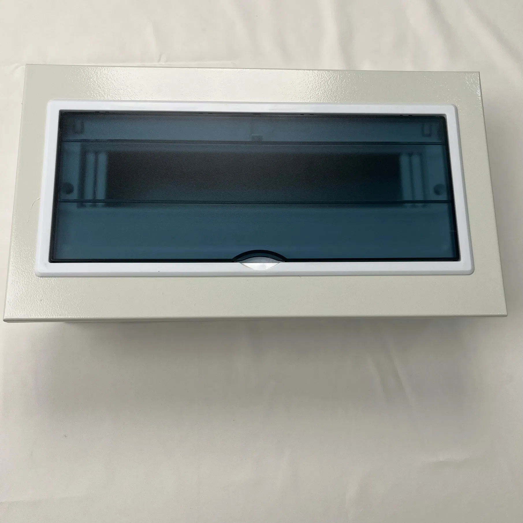 Factory Direct Cheap Concealed Distribution Box Inside View