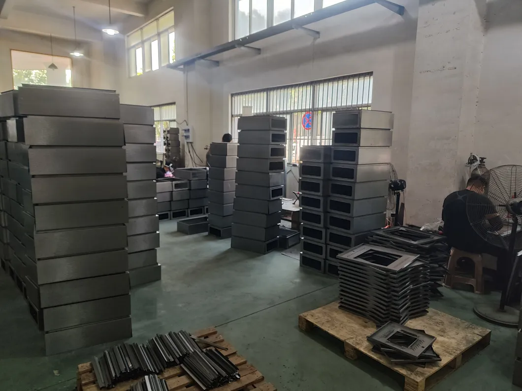 Waterproof and Dustproof Wall Mounted Double Door Metal Distribution Box