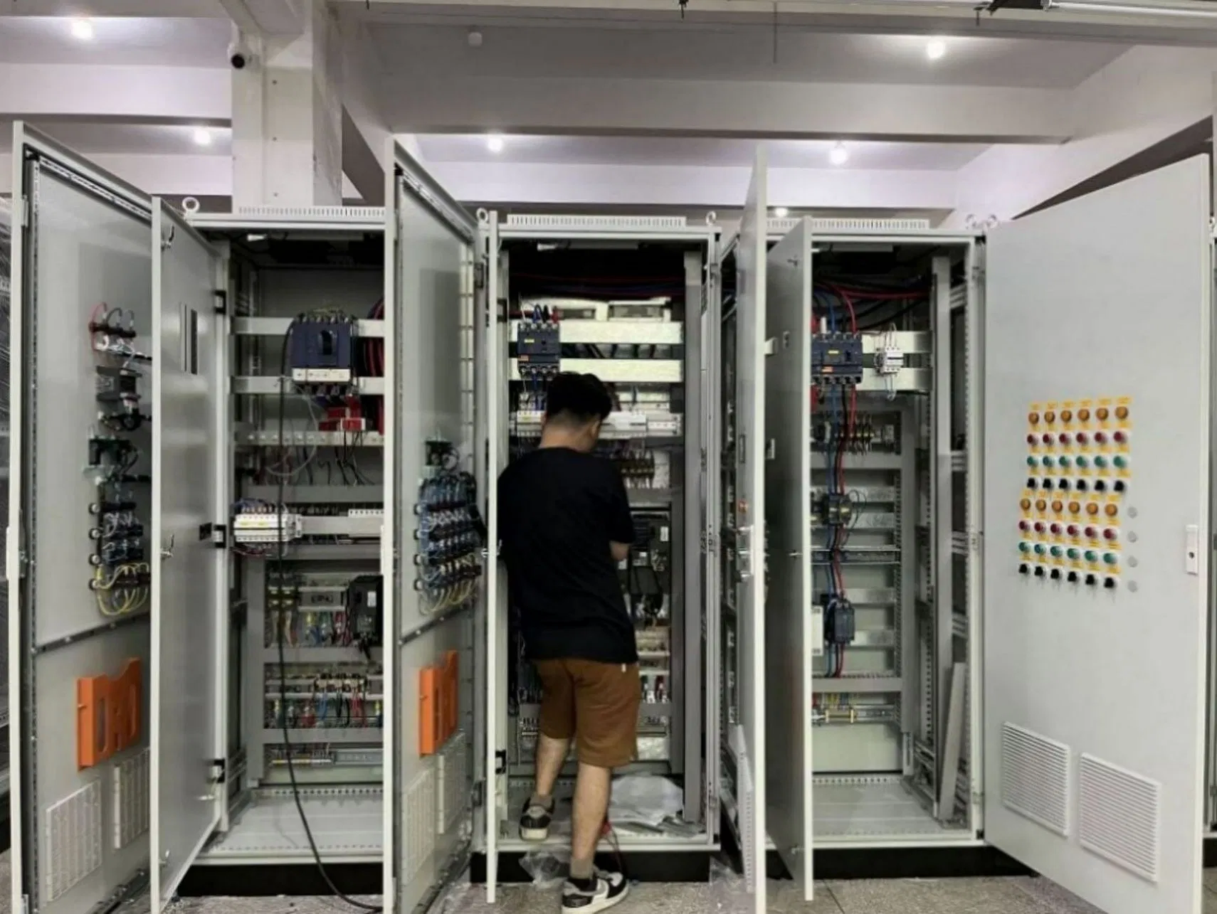 Industrial Panel Crane Control Box Electrical Distribution Metering Boards Factory Price