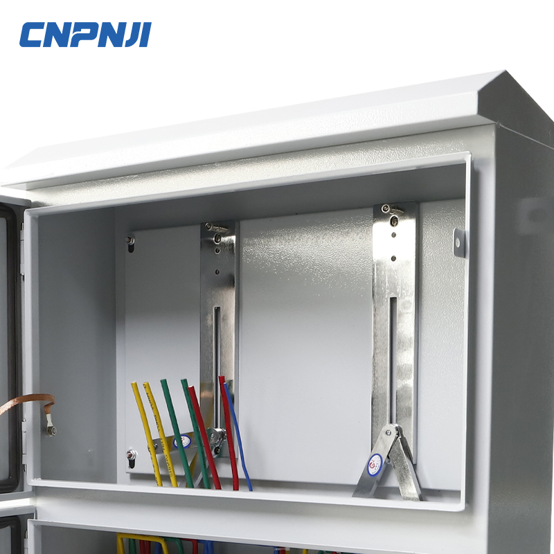 High Voltage Grid Connection Box 1500V 3-Phase Electrical Distribution Box Solar Array DC Combiner Box