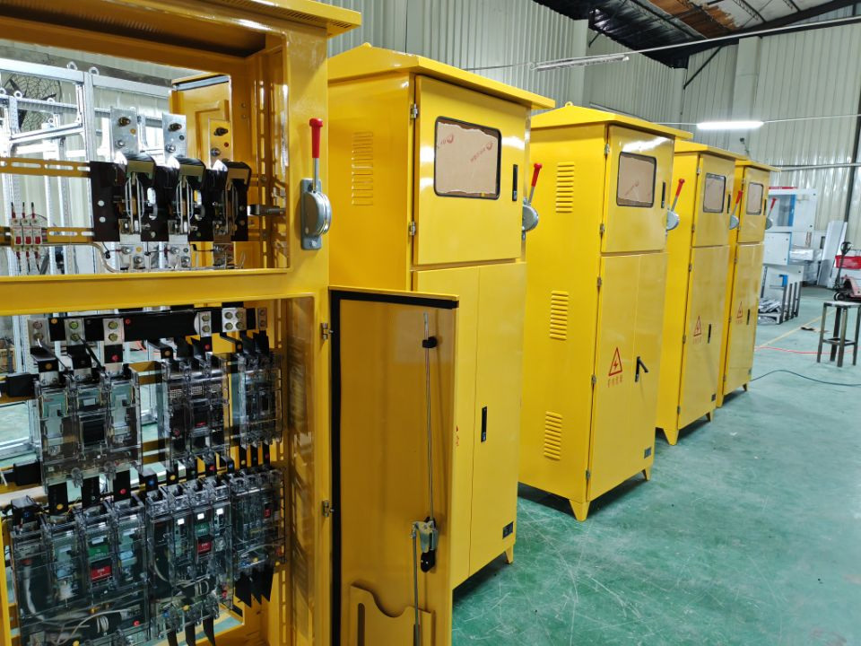 IP66 65 Stainless Steel Carbon Steel Electric Panel Power Company Distribution Box