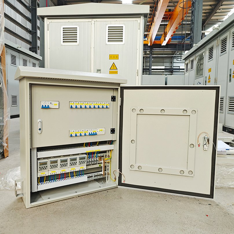 Smart Remote-Monitored Power Distribution Box Equipped with Precision Breaker
