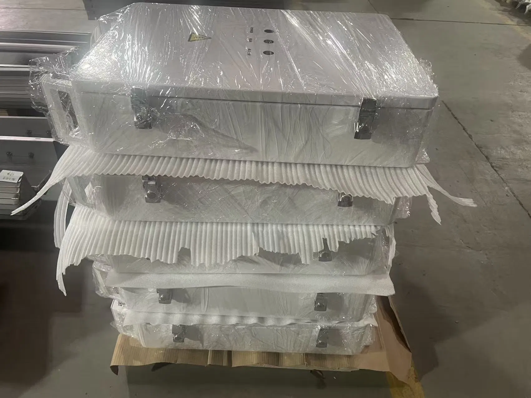 Customizable Electrical Meter Box for Efficient Power Distribution