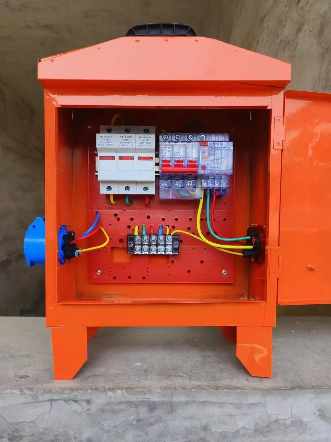 Outdoor Complete Low-Voltage 220V 15A System 6/8 Sockets for Construction Site Temporary Power Distribution Box Equipment