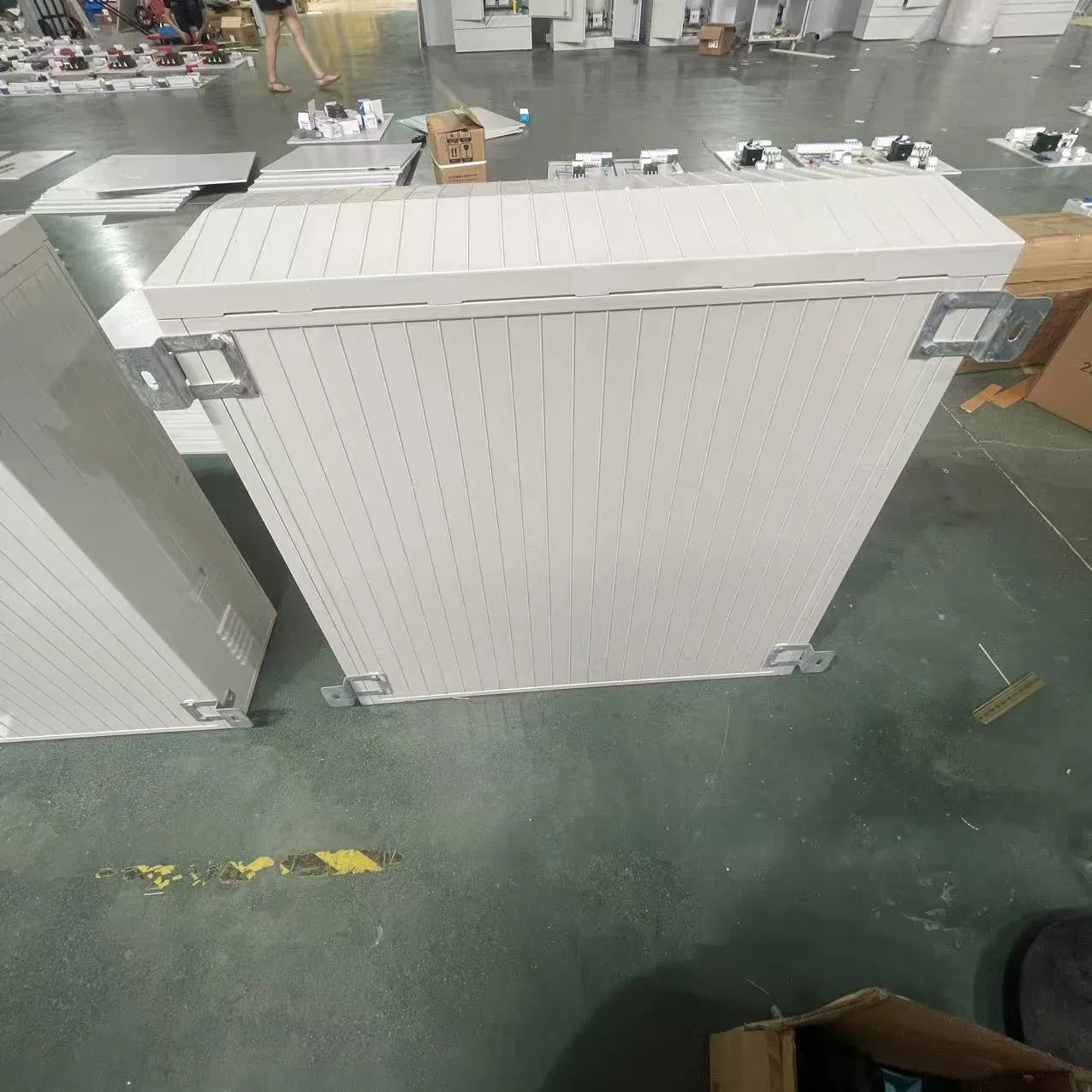 Durable Electrical Distribution Boxes for Residential and Commercial Use