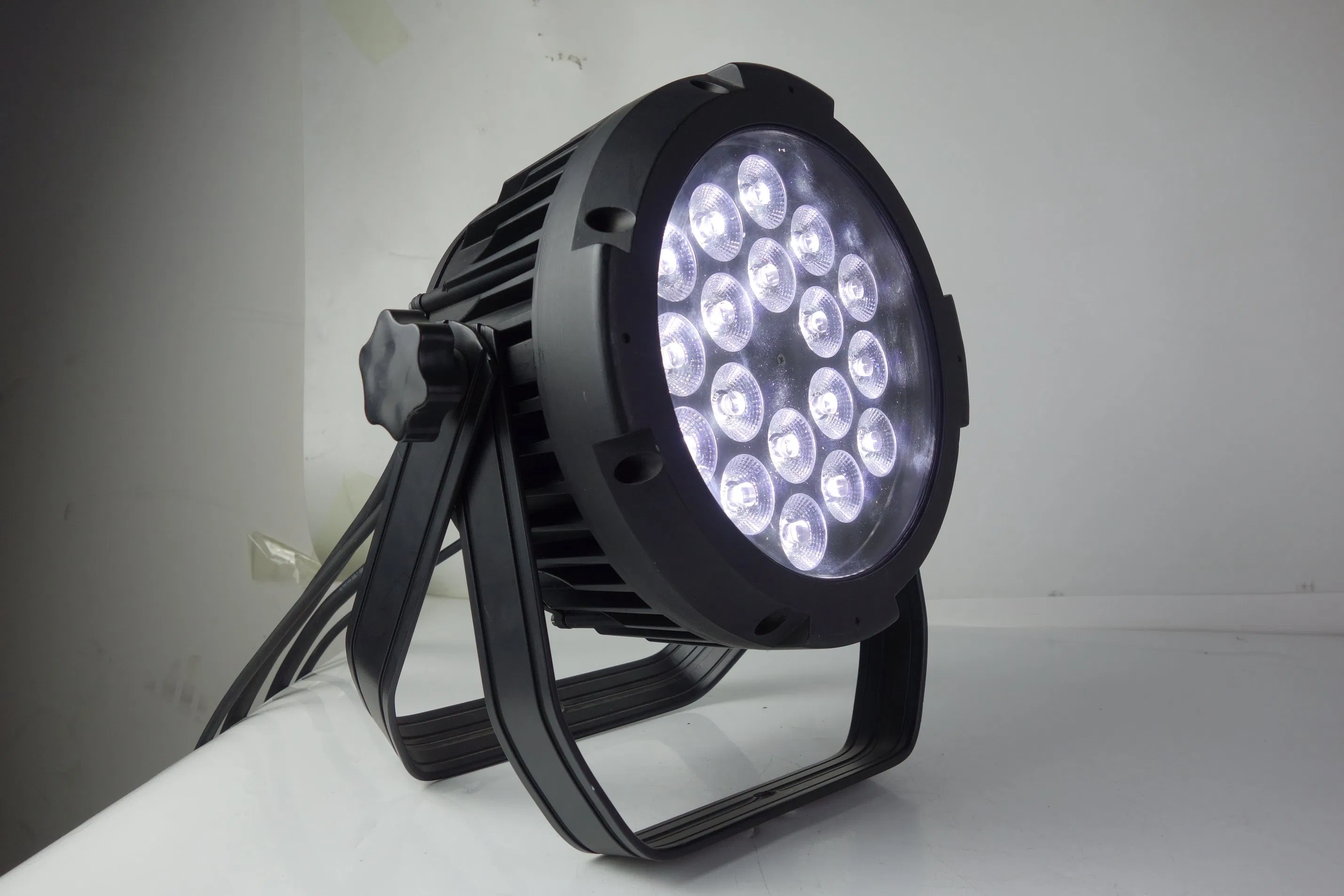 18*12 Watt Rgbwuv 6 In1 LED PAR Can Stage Light DMX Control Waterproof DJ Disco for Party Wedding Church