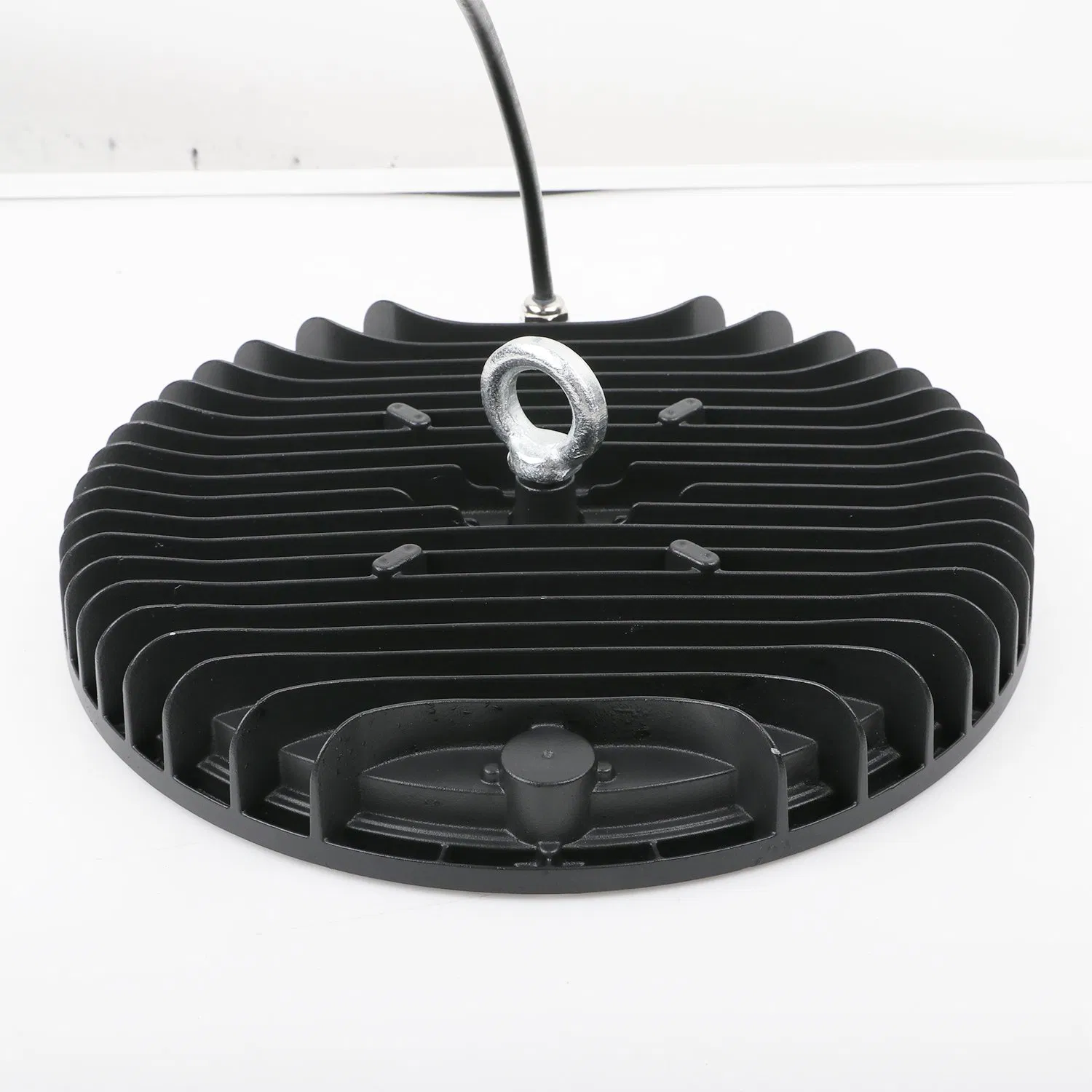 UFO LED High Bay Light 100W 150W 200W 20000 Lm 5000K Daylight IP65 Waterproof Commercial Warehouse Workshop Wet Location Area Lighting Fixture