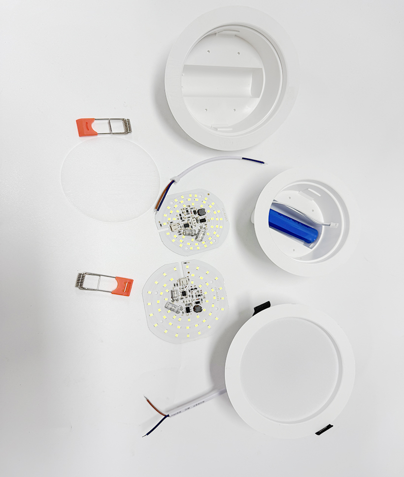 Rechargeable 12W LED Downlight with Emergency Function for Indoor Spaces