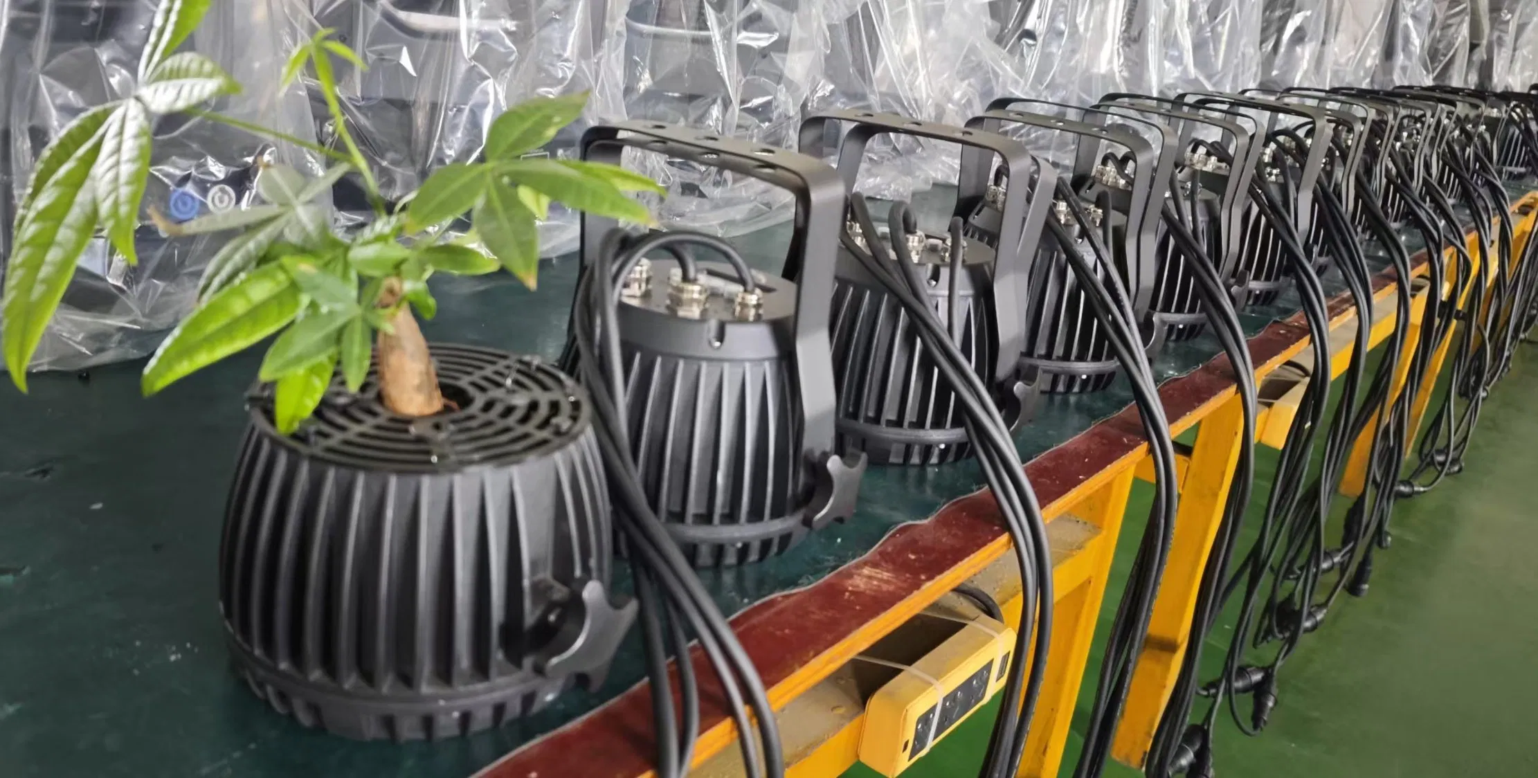 High Quality 7PCS 10W 15W LED Stage Light Waterproof PAR Light Outdoor Dyeing Light DJ Disco KTV Bar Party Stage Lighting