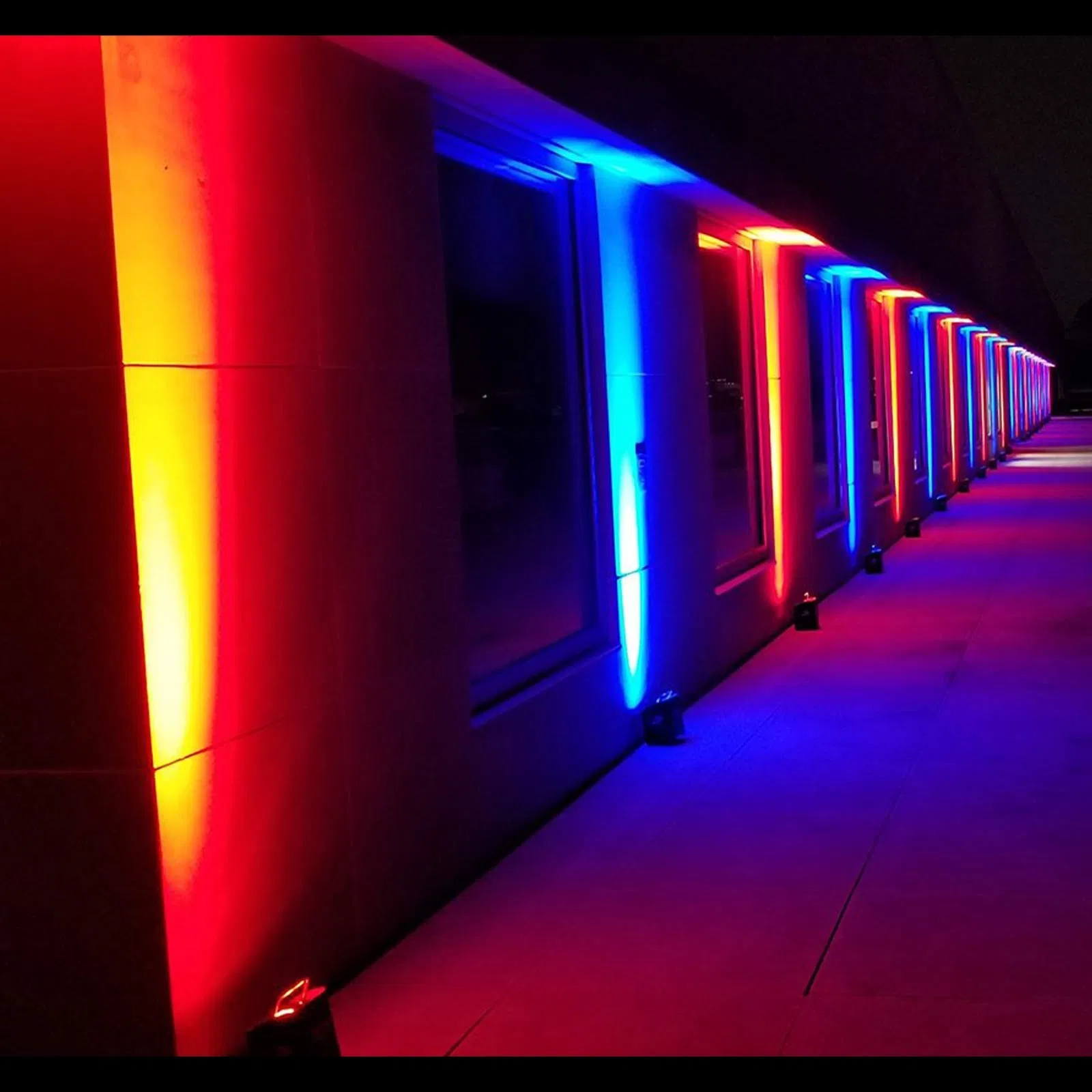 LED Stage Lights LED Bar RGB Wireles Controller Battery Powered PAR Lights