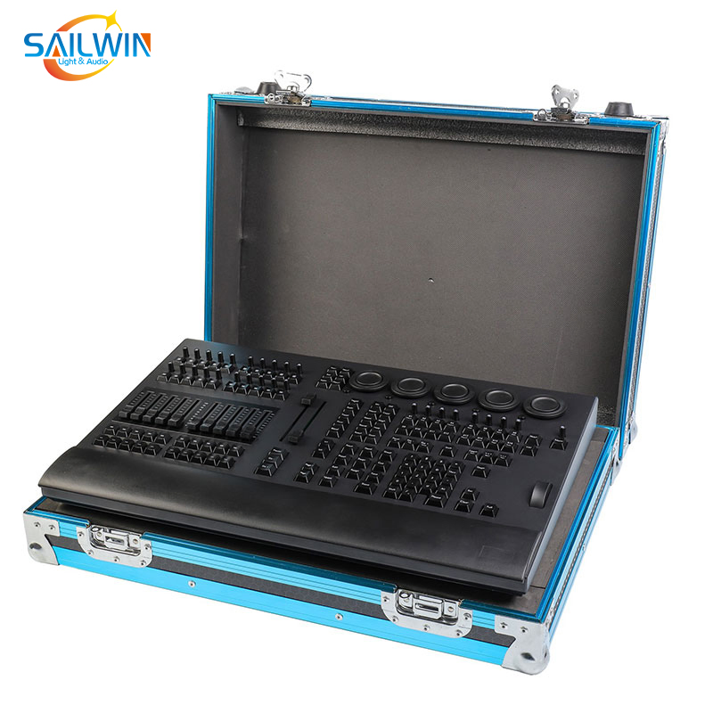 Ma3 DMX Lighting Controller on PC Command Wing Fader Wing Console