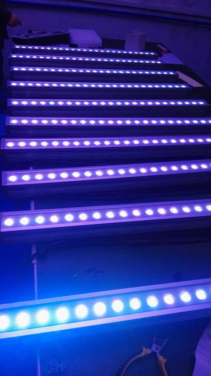 18PCS 3W Outdoor Bar