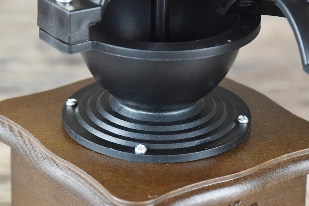 Molino de café de madera clásica, molinillo manual de café en grano